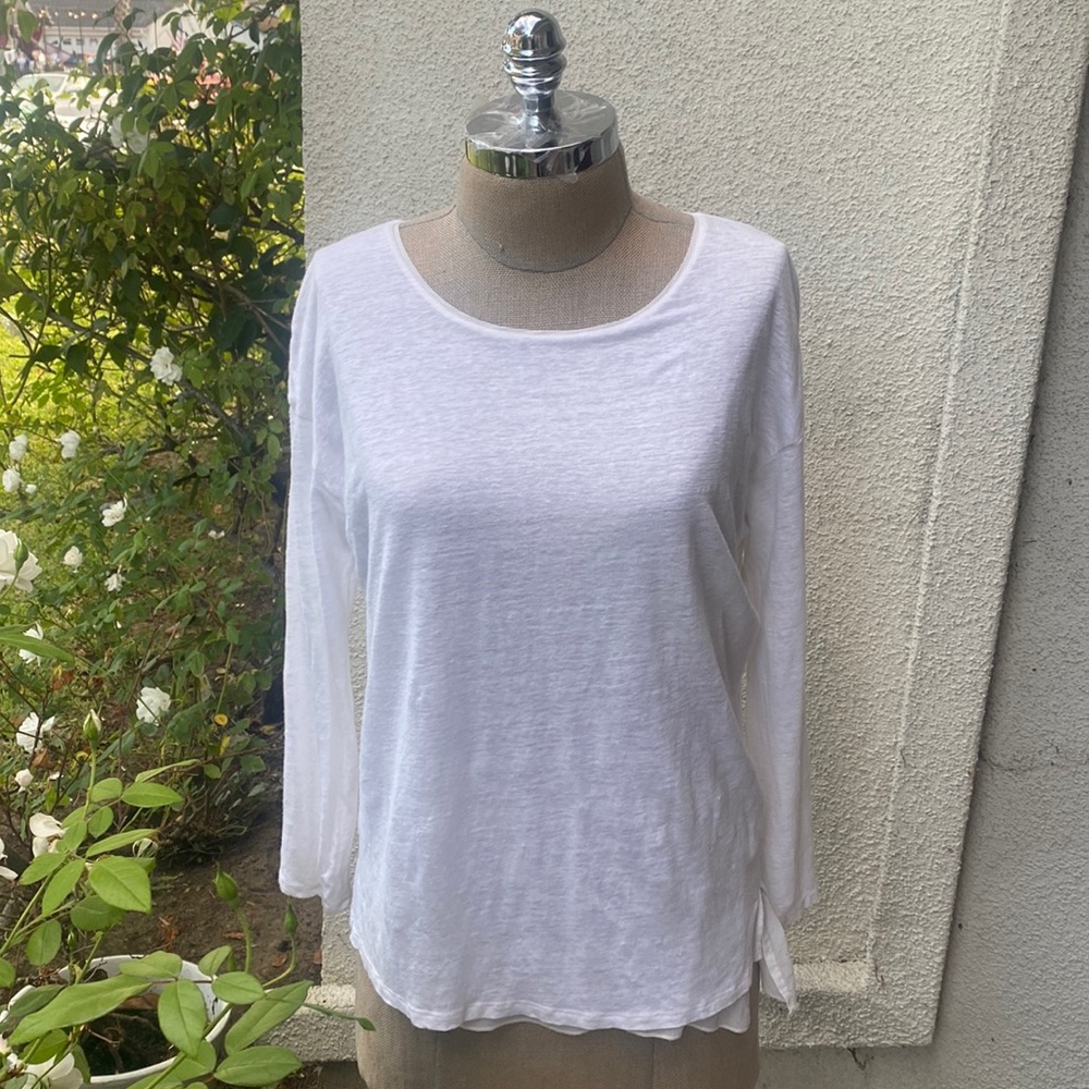 Vince 100% linen w/ silk bottom stunning crisp white blouse from Neiman Marcus - Picture 2 of 11